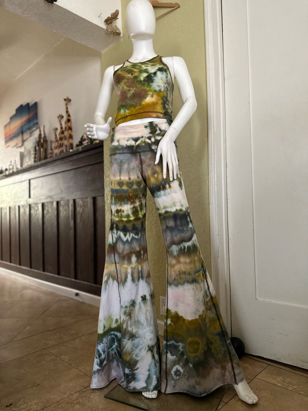 High-Rise Tie-Dye bell bottom Pants terry cotton in Olive Multi